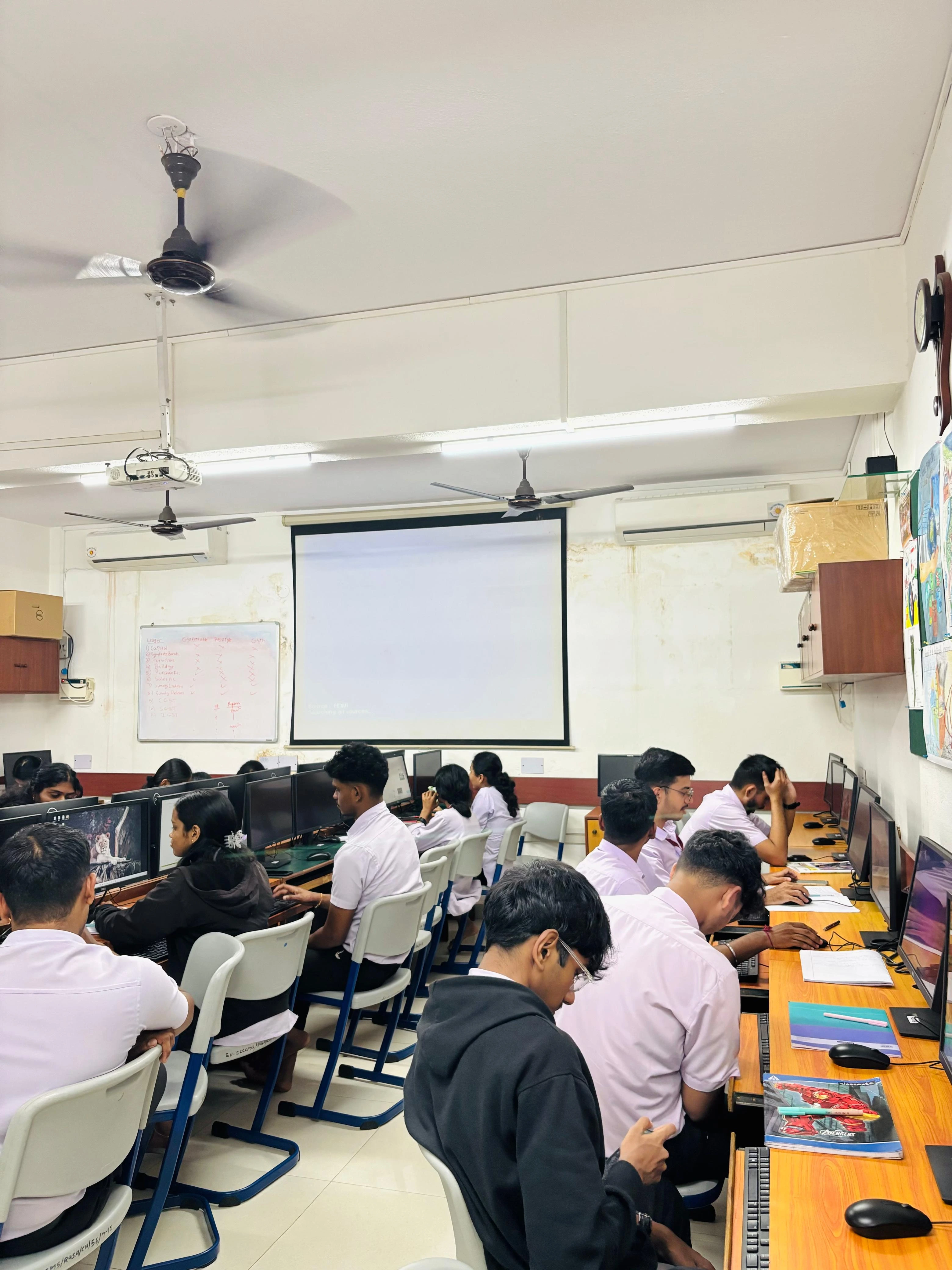 Students exploring AI tools and machine learning concepts at Avanteia Advanced Professional Skills in AI, Cybersecurity & Google Workspace Saraswat College, Mapusa