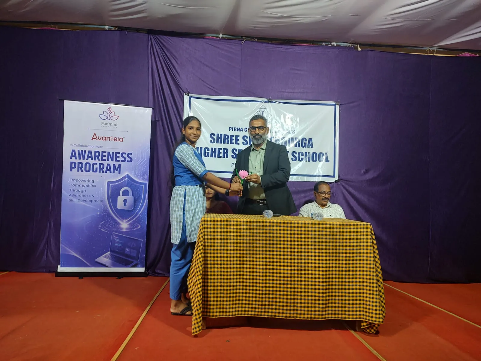 Interactive session on cyber threats at Avanteia Cybersecurity with AI Seminar Shree Shantadurga Higher Secondary School Pirna