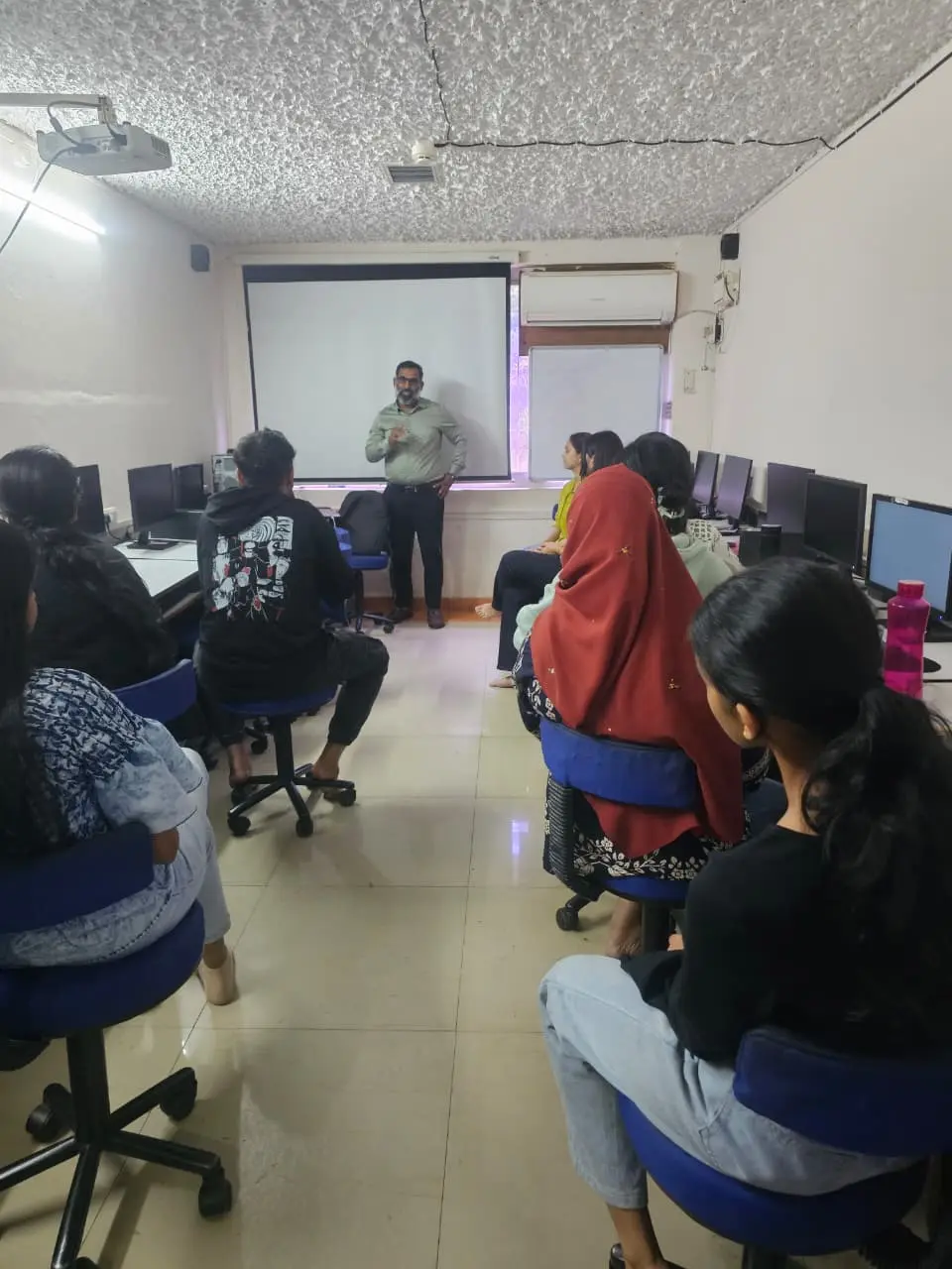 Kali Linux penetration testing lab session at Avanteia Cyber Security Workshop Dhempe College of Arts & Science, Panjim
